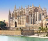 cathedral-palma-mallorca-la-seu-gothic-spain-q5h1sxswrf0aia9tk5gwpg1bvm1jqm1faf4ivquru8