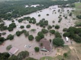 2025-07-06T101040Z_250900339_RC2FGFA6R252_RTRMADP_3_USA-WEATHER-TEXAS-FLOODING-1024x771