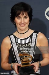 enya-1463452605-612x612
