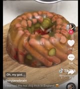 1700984473468497