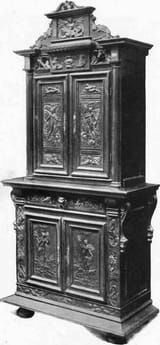 CUPBOARD-Middle-of-XVI-Century