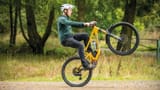 HowToDoAWheelieOnAMountainBike_4