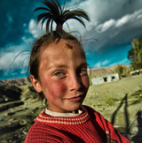 green-eyed-girl-in-tashkurgan