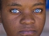 Blue_eyes (1)