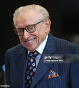 new-york-ny-developer-larry-silverstein-chairman-of-the-silverstein-properties-pauses-at-the-4122824891