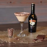 Baileys-Chocoalte-Martini-Recipe-06-2