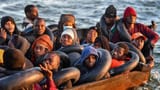 230412121505-migrant-boat-tunisia-file-2022-349068365