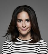 800px-Alexandra_Rapaport_2015-12-08_001_(cropped)