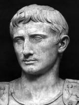 Augustus-659042476