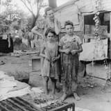 Poor_mother_and_children,_Oklahoma,_1936_by_Dorothea_Lange