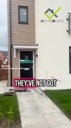 UK-House_thumb.jpg