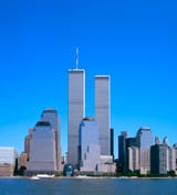 skyline-with-the-twin-towers-picture-id146960535-2896083190