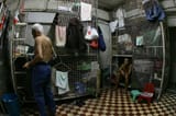 100917_hongkongcages