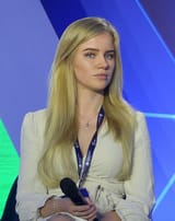 Eva_Vlaardingerbroek_(cropped)