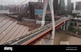 bridge-over-the-river-yangtze-chongqing-china-2kny7p6-3030827893