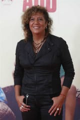 rosana_e032769a_800x1200