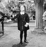 img-1204615443