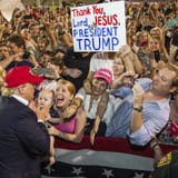 trump_sign_s_2015