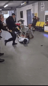 police-uk-kicks-man-2