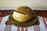960px-Паляниця,_спечена_в_пекарні,_2024_р