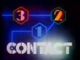 R (2)