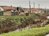 város