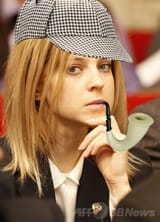 natalia holmes pohtii