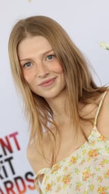 hunter-schafer-1-gty-jm-250223_1740332904848_hpMain_9x16