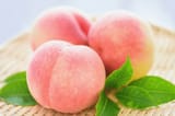 peaches_sadura