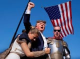 trump_fistbump_crown_of_thorns_for_a_king