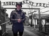 CodComedyTJ-Auschwitz
