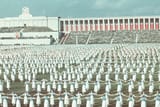 Design-van-het-Derde-Rijk.-Bund-Deutscher-Maedel-danst-tijdens-de-Reichsparteitag-1938.-Hugo-Jaeger-Getty-Images