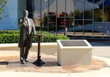 Statue_of_John_Stith_Pemberton