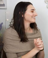 abigail abby shapiro jew nose profile 1653673015824-1