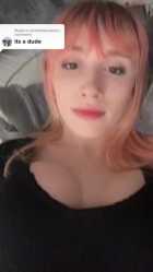 dudette_thumb.jpg
