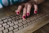 woman-typing