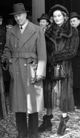 James_H._R._and_Doris_Cromwell