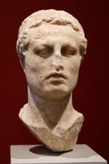 Antiochus_IV_Epiphanes_-_Altes_Museum_-_Berlin_-_Germany_2017