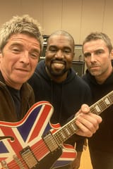 new-leaked-rehearsal-photos-reveal-shock-oasis-collaborator-v0-hx07br1g0ebf1