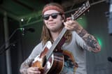 ja-BillyStrings4