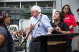 13-bernie-sanders-black-lives-matter-protest.w710.h473.2x-1157229266