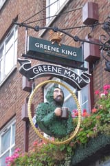 The_Greene_Man_Pub_in_Euston_Road