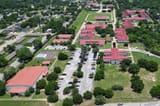 1754187066_525_Theranos-fraudster-Elizabeth-Holmes-jogs-at-‘Club-Fed-Texas-prison