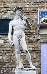 Marble_replica_of_Michelangelo&#039;s_David_in_Florence