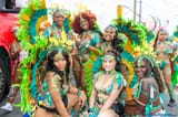 girls in lime green and turquoise feathers - 1000_122_Photagonist.ca-3333279471