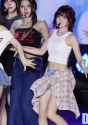 hitomi 250804 도희 DOHEE 세이마이네임 SAY MY NAME &#039;iLy&#039; 4K 60P 직캠 @울산 음악중심 by DaftTaengk [UYrnLFGwM4A]-[01.14.624-01.17.794]_thumb.jpg