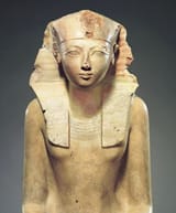 Seated_Statue_of_Hatshepsut_MET_Hatshepsut2012