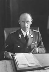 Bundesarchiv_Bild_183-J02034,_Herbert_Backe