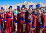 13847048-Ladakhi-people-with-traditional-costumes-participates-in-the-Ladakh-Festival-in-Leh-India