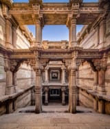 AdalajStepwell15thcentury5